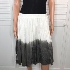 LANE BRYANT White Gray Ombré Elastic Waist Skirt Size 14/16